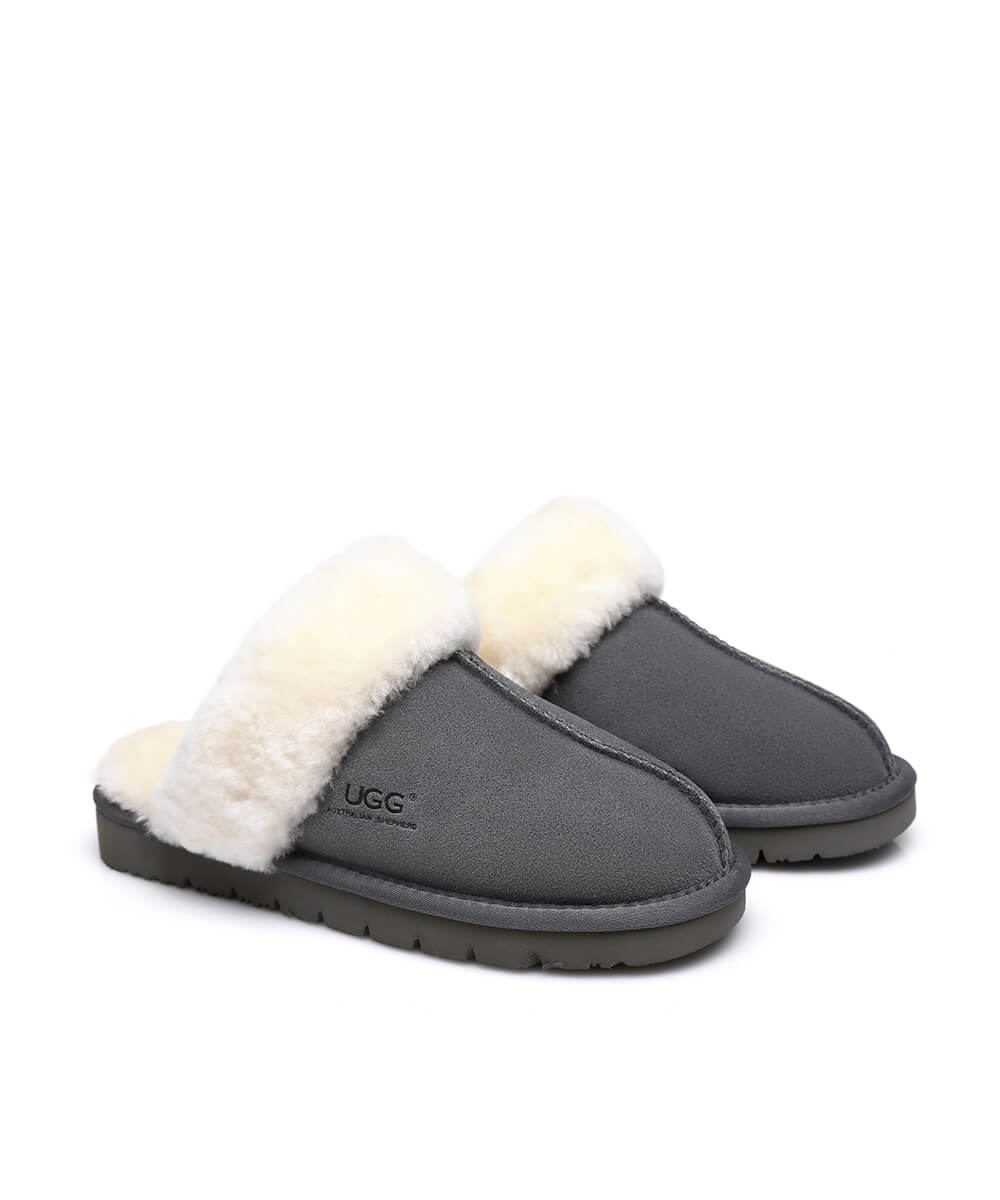 Men's UGG Fuzzy Slipper - Image 15