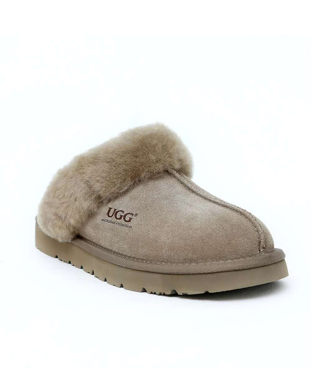Men's UGG Fuzzy Slipper - Image 36