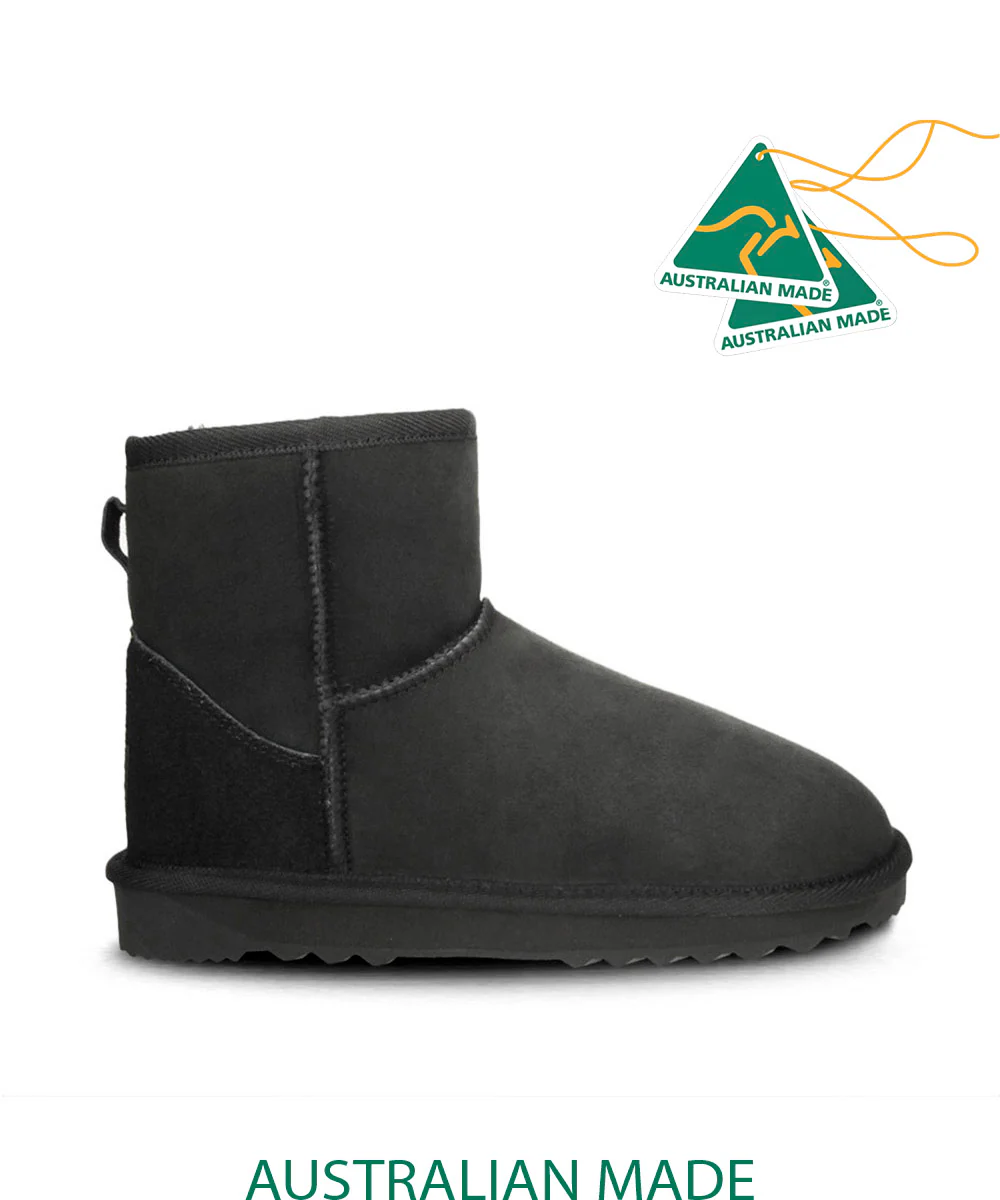 Men's UGG Premium Classic Mini - Image 15