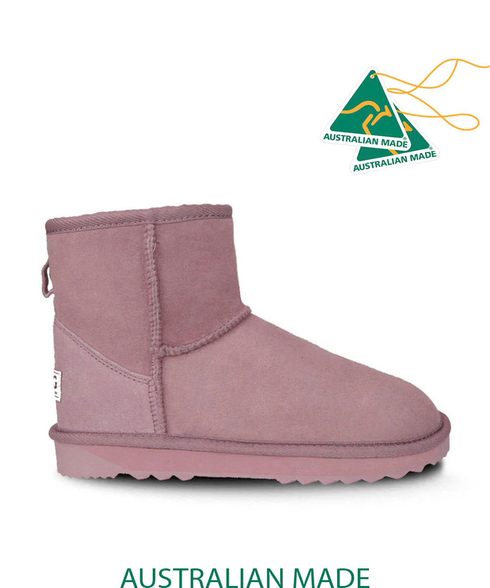 Men's UGG Premium Classic Mini - Image 29