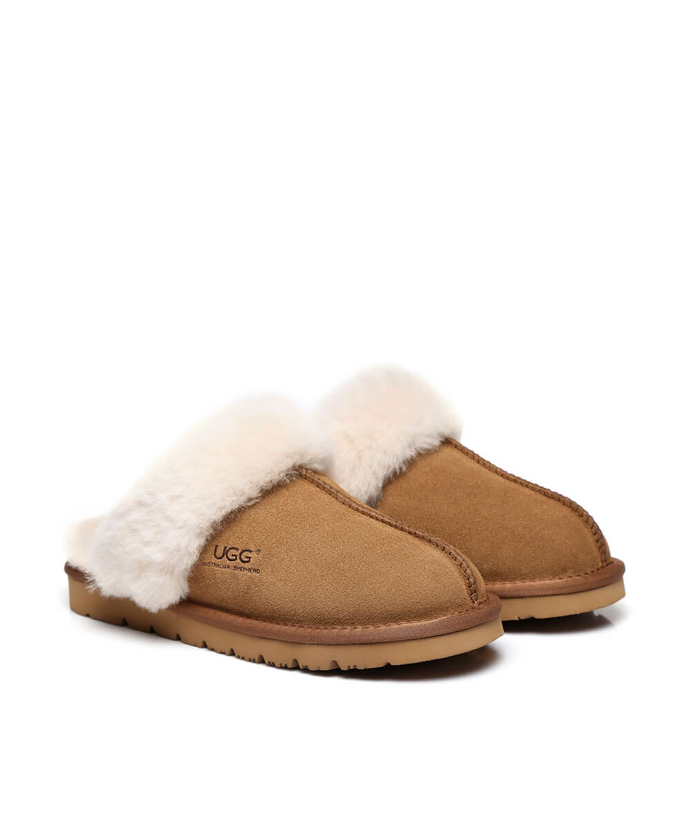 Women's UGG Fuzzy Slipper - Image 6