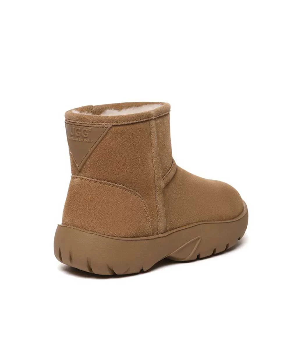 Women's UGG Molsey Outdoor Boot - Image 3