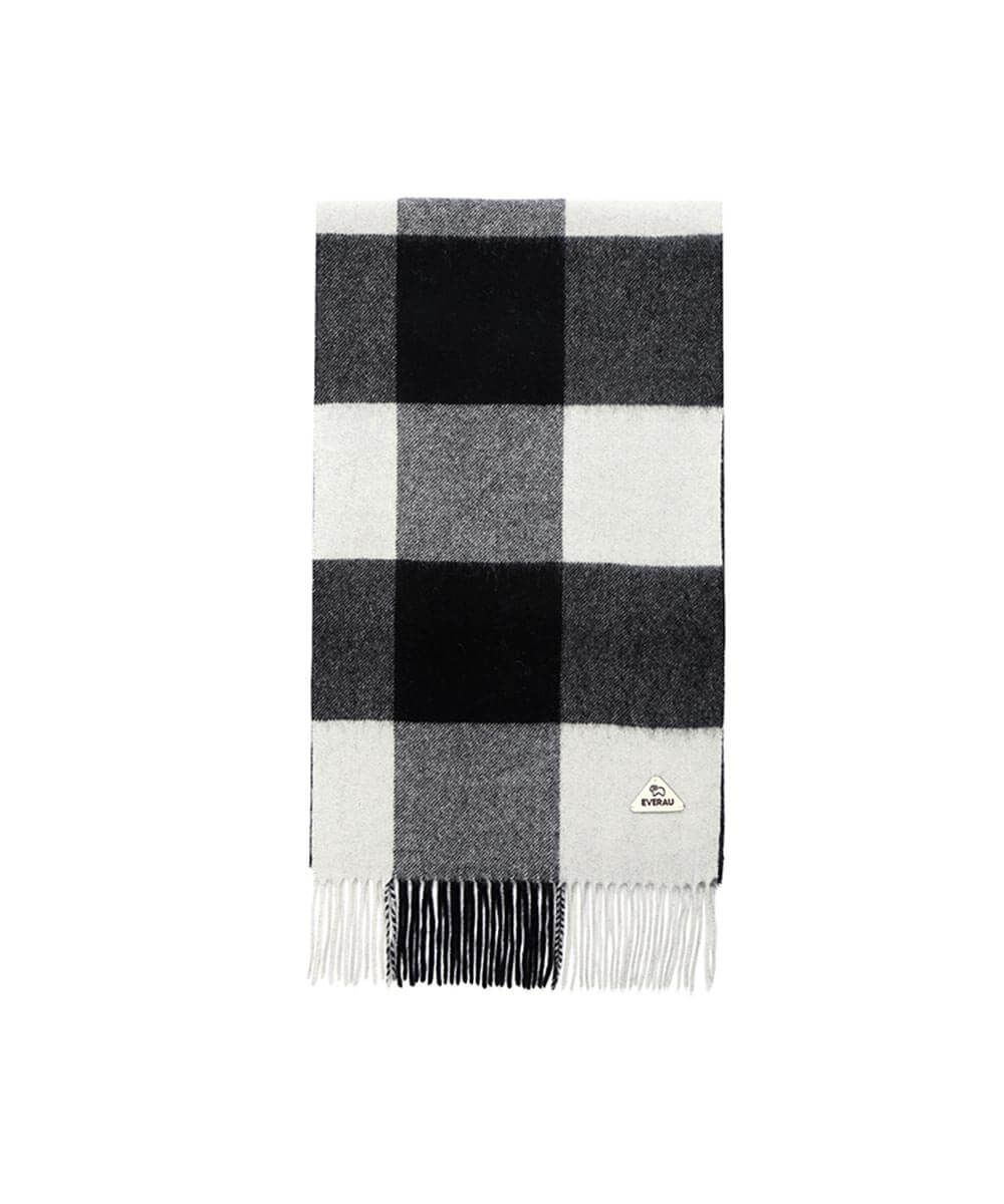 Wool Tartan Scarf - Image 6